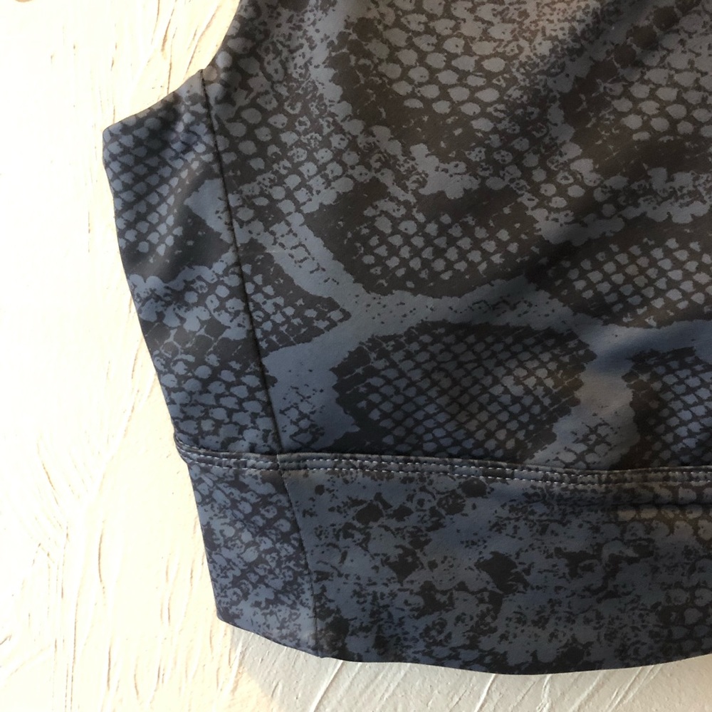 Allfenix Indie Python Print Racerback Sports Bra … - image 5